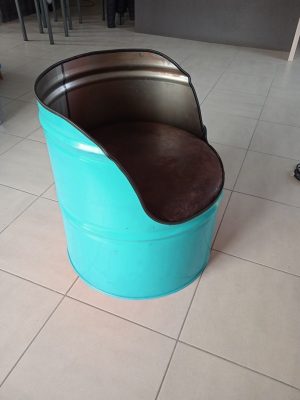 Fauteuil bidon recyclé dossier Bleu ciel