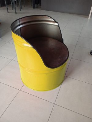 Fauteuil bidon recyclé dossier Jaune